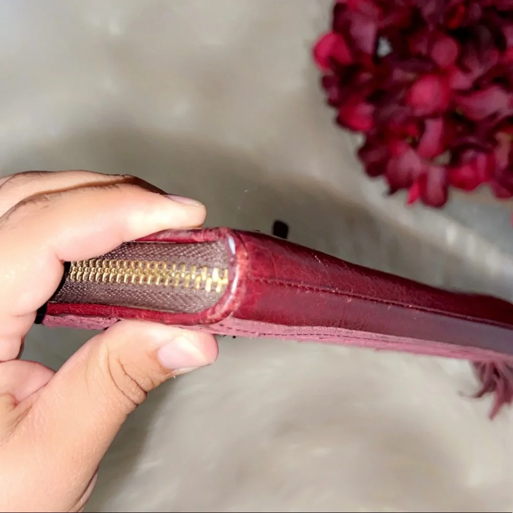 FOSSIL Burgundy Tribal Print Leather Wallet